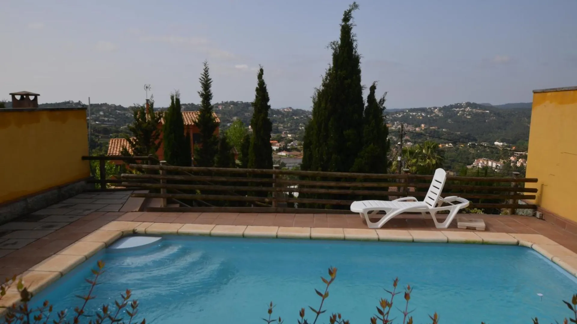 Villa Mimosa 8 People Lloret De Mar فيدريريس