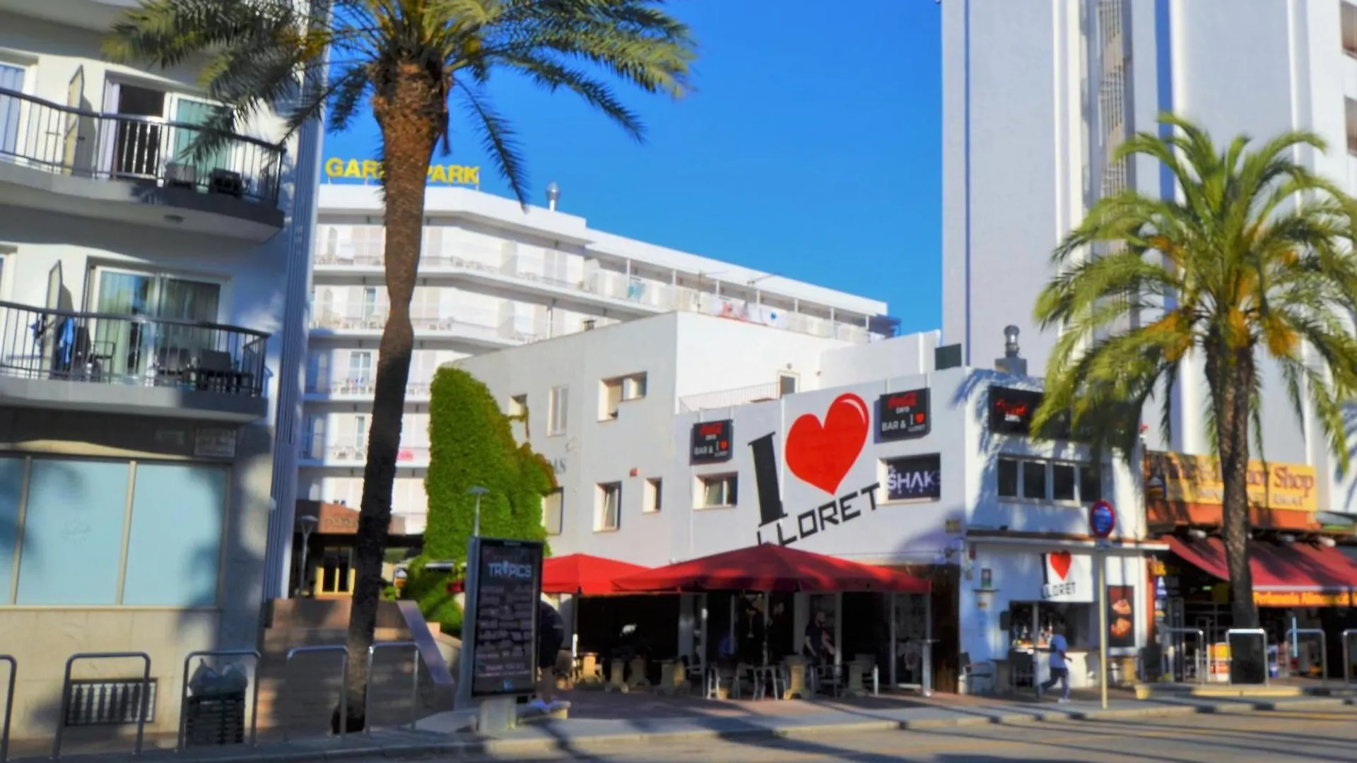 Villa Mimosa 8 People Lloret De Mar فيدريريس