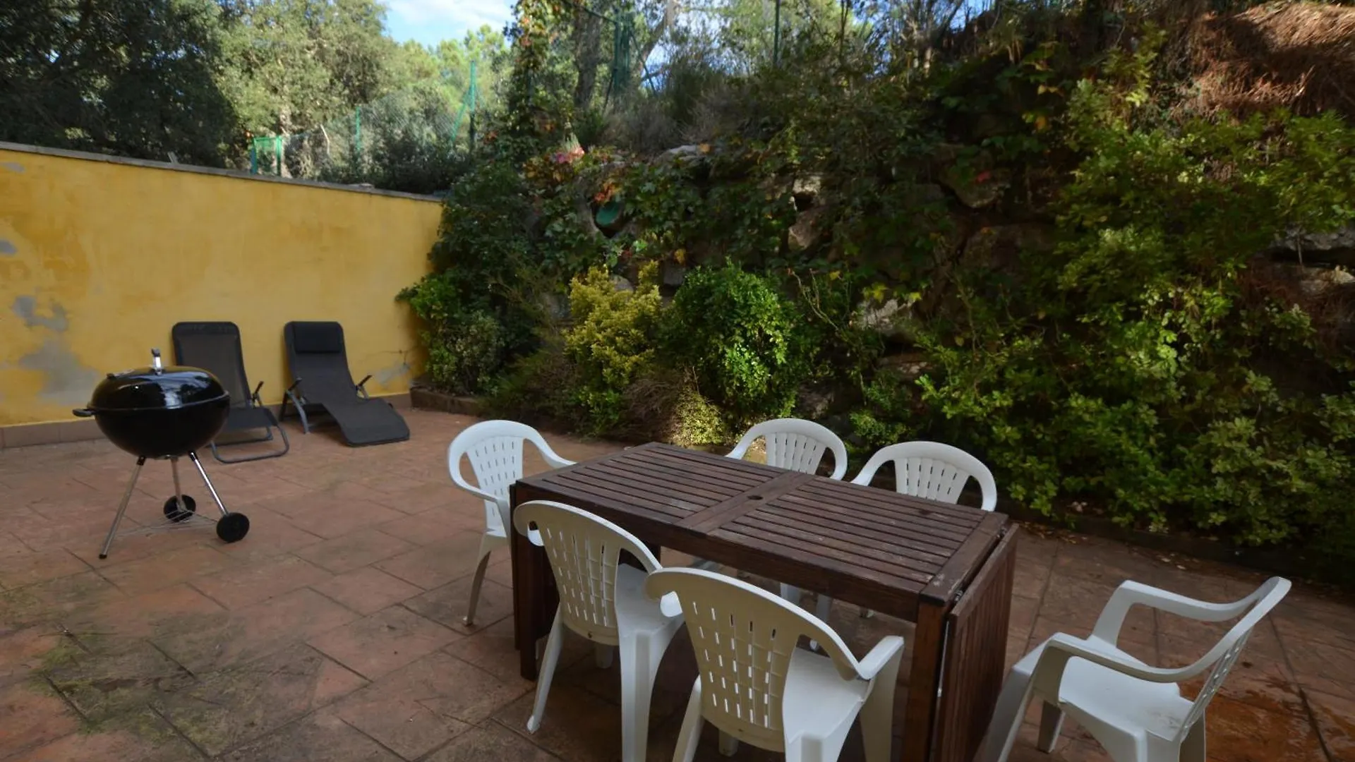 Villa Mimosa 8 People Lloret De Mar فيدريريس
