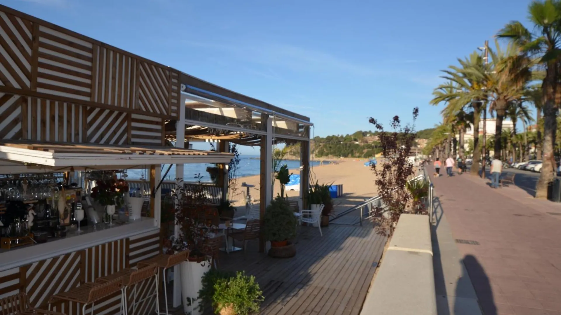 Villa Mimosa 8 People Lloret De Mar فيدريريس