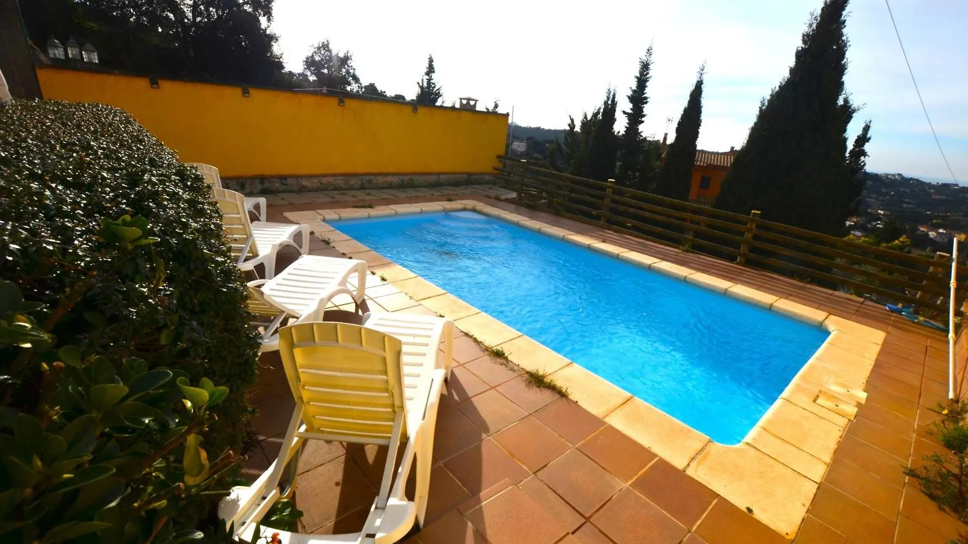 Villa Mimosa 8 People Lloret De Mar فيدريريس